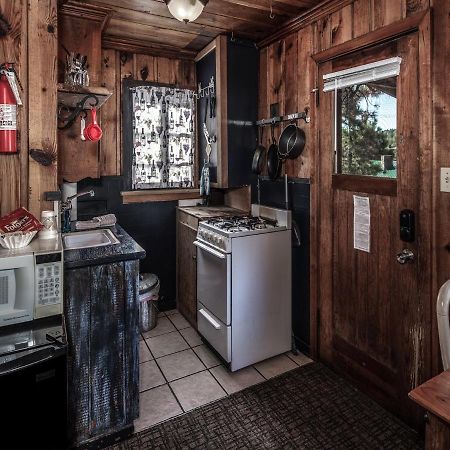 Apache Village 4, King Studio, Midtown, Sleeps 2 鲁伊多索 外观 照片
