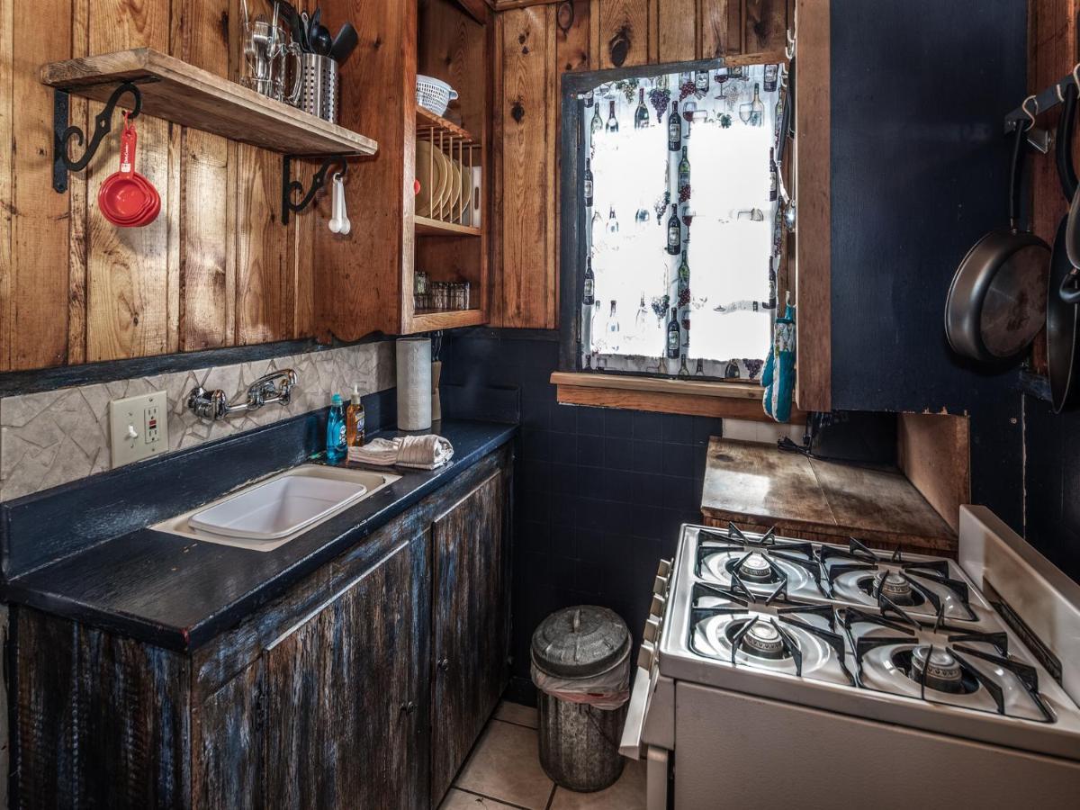 Apache Village 4, King Studio, Midtown, Sleeps 2 鲁伊多索 外观 照片